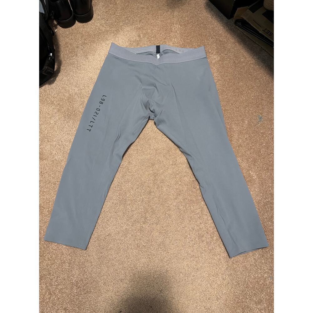 Lululemon men’s License to Train Tight 21" size XXL